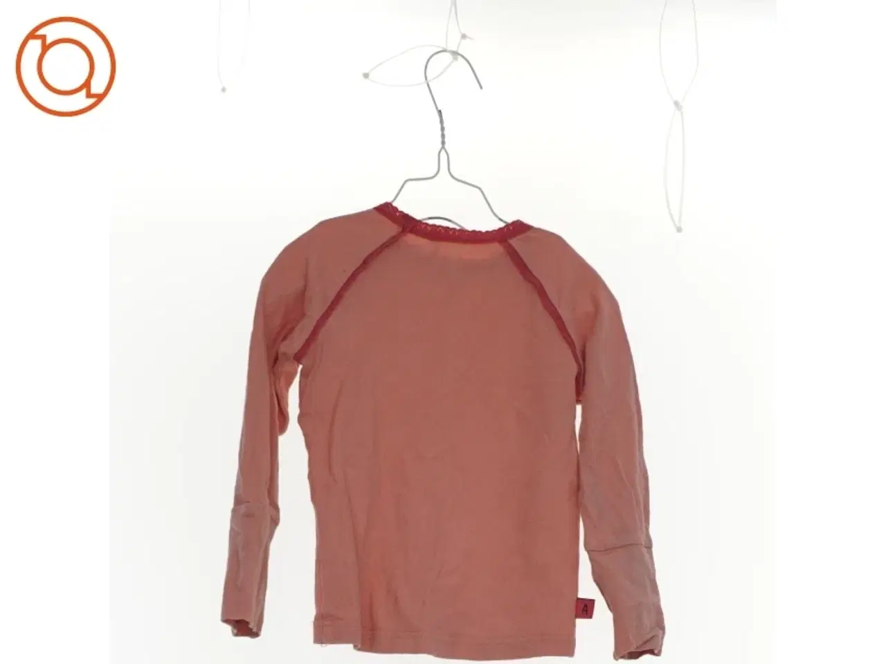 Billede 2 - Bluse fra AlbaBaby (str. 92 cm)