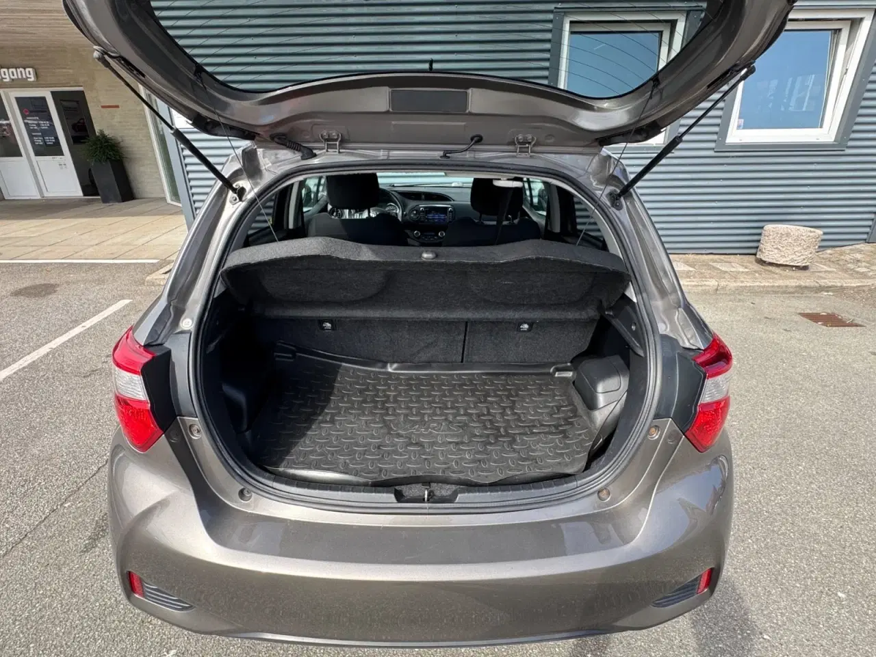 Billede 6 - Toyota Yaris 1,5 Hybrid H2 Premium e-CVT