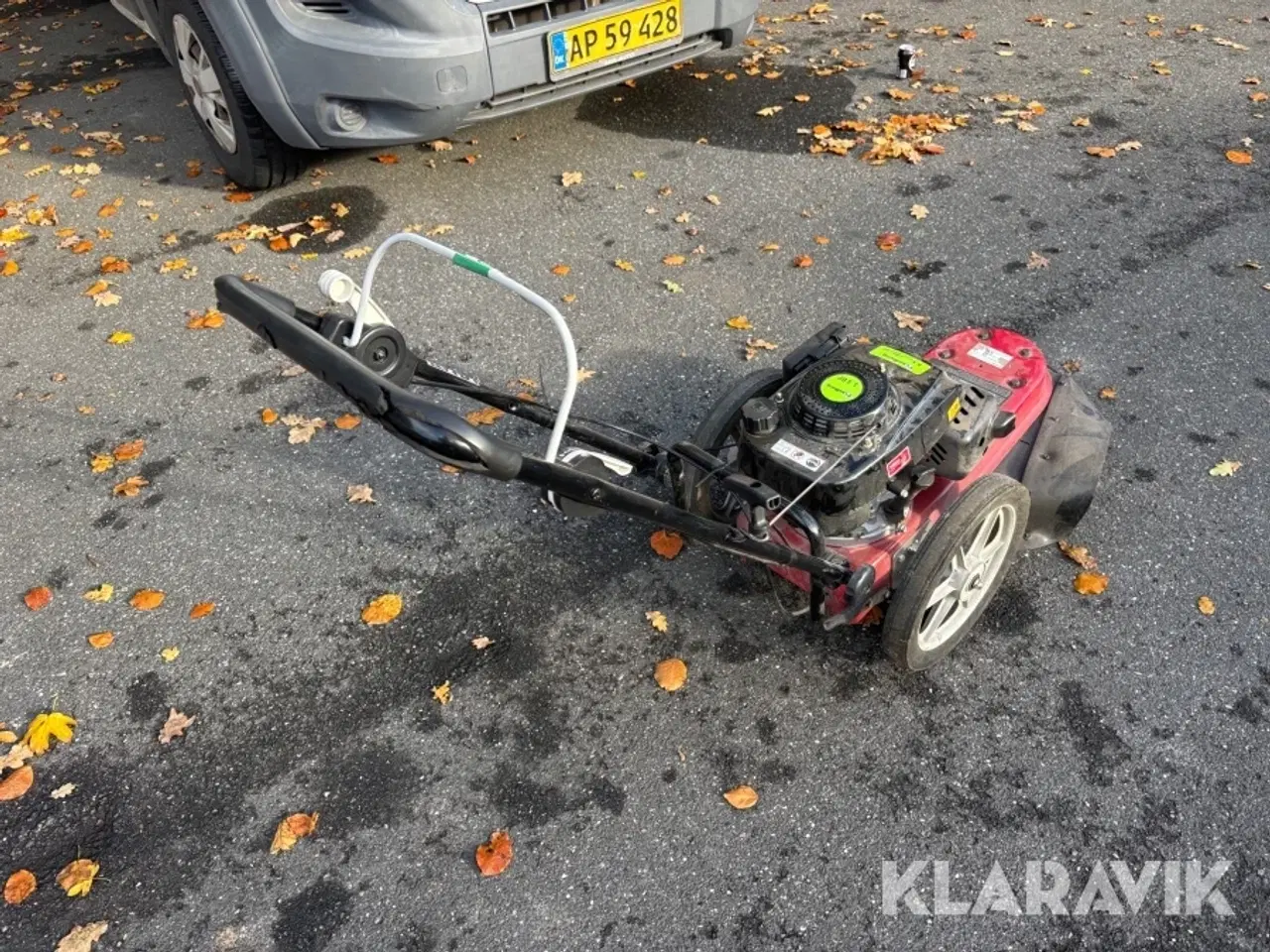 Billede 5 - Græstrimmer/Fliserenser P.Lindberg 5.8 HK