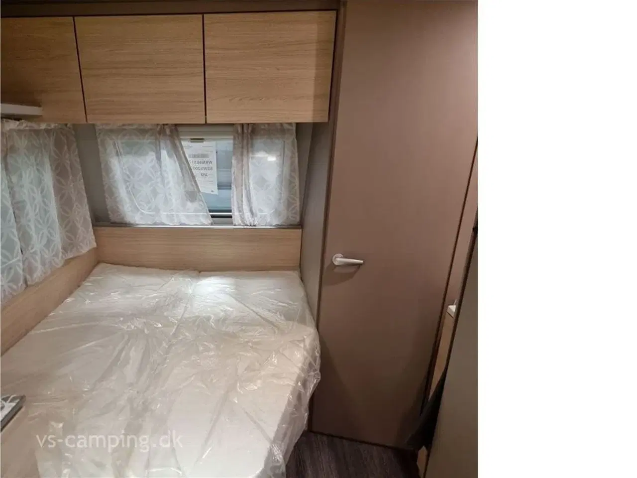 Billede 5 - 2025 - Weinsberg CaraCito 450 FU   DEMOVOGN... E - POWER CAMPINGVOGN MED FRANSK SENG OG LAV TOTALVÆGT.