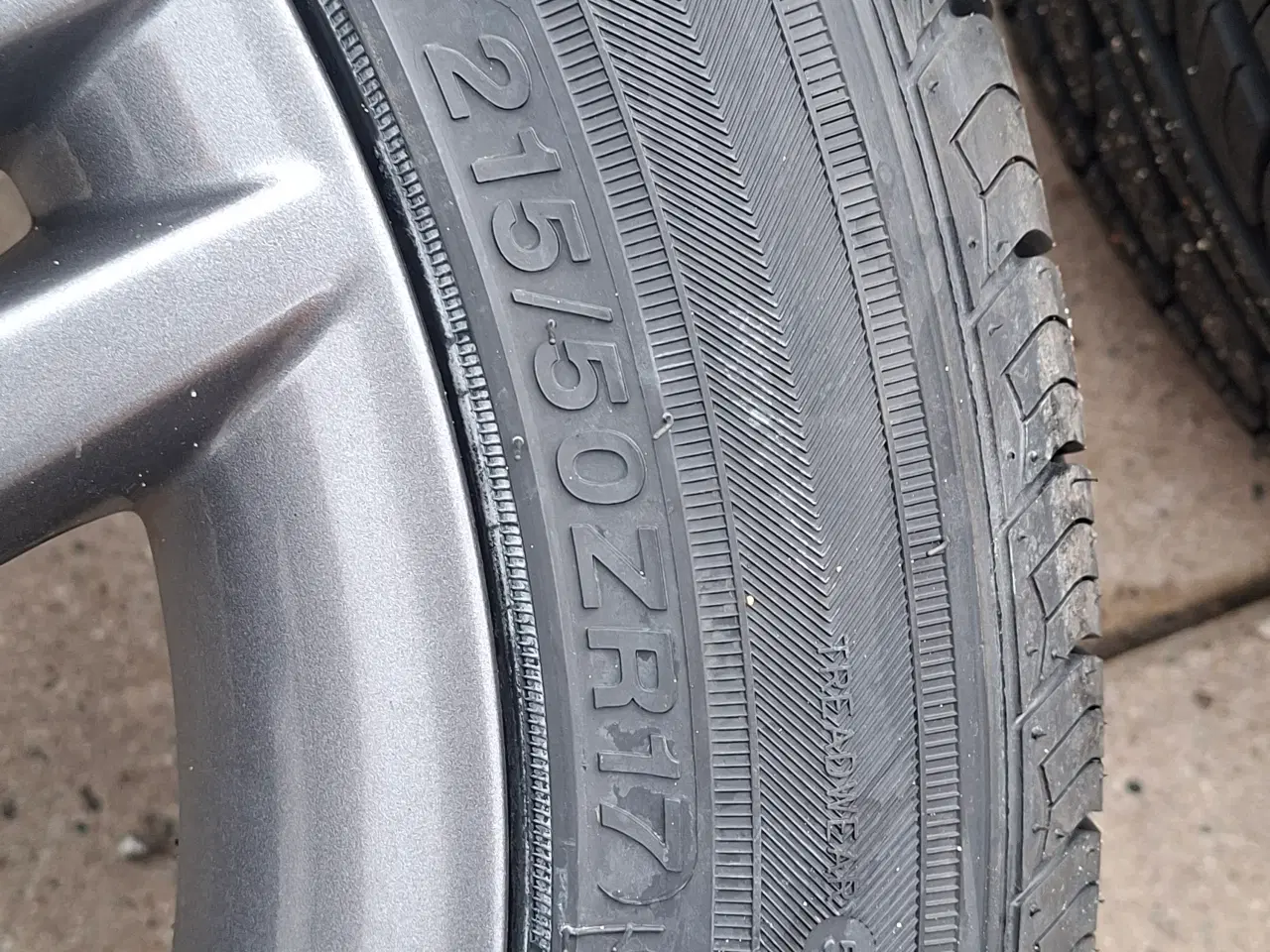 Billede 4 - Fælge med dæk