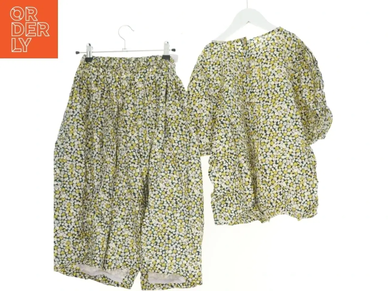 Billede 2 - Sæt fra Pomp de Lux (str. 164 cm)