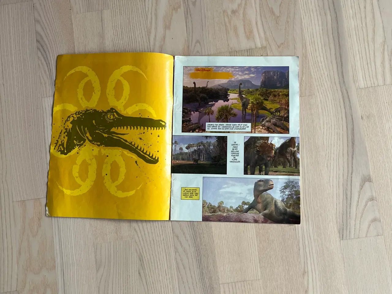 Billede 2 - Dinosaurerne - filmen som tegneserie