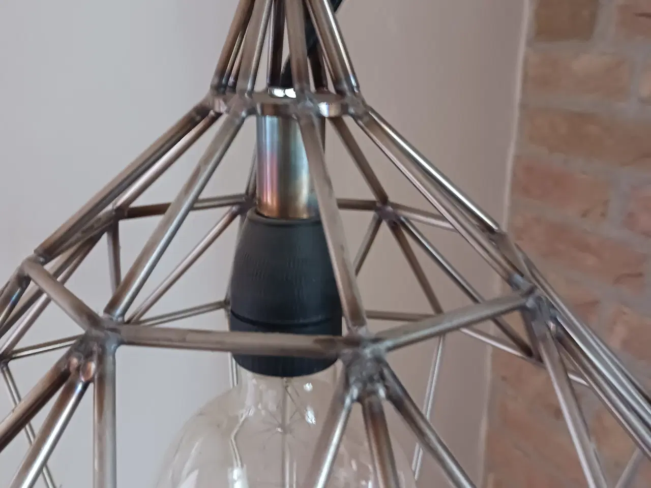 Billede 4 - Hygge lampe med glødepære.
