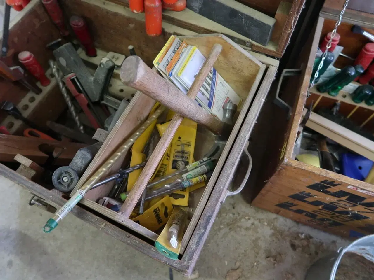 Billede 3 - Værktøjskasse med div. Værktøj