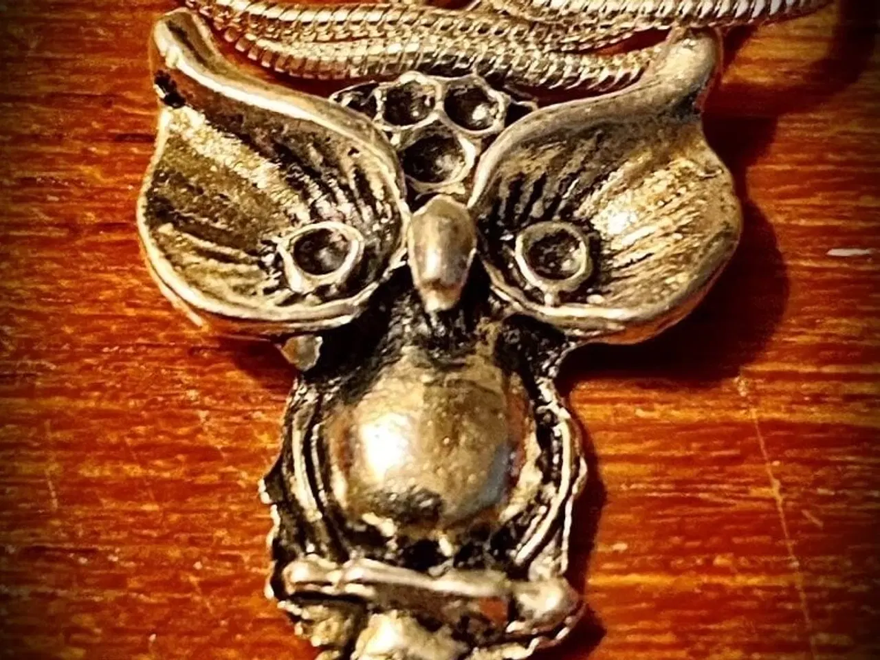 Billede 1 - * Smuk halskæde med ugle - i Tibetansk Sølv