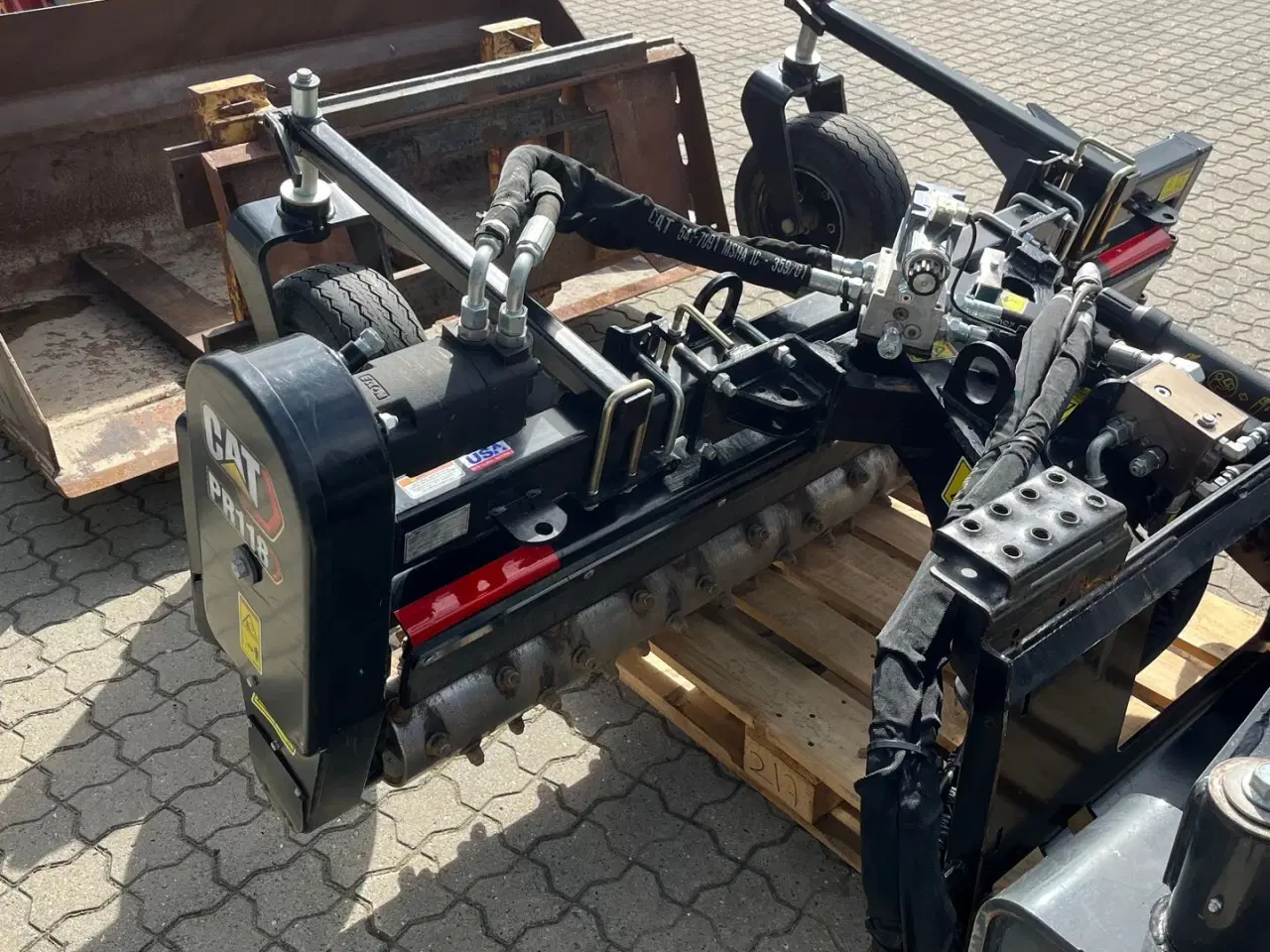Billede 6 - Bobcat t590 MED afretter+powerrake+knuser