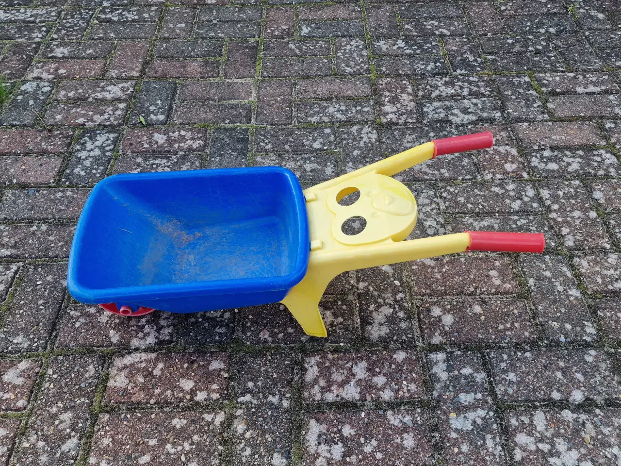 Billede 1 - Børne-trillebør sælges