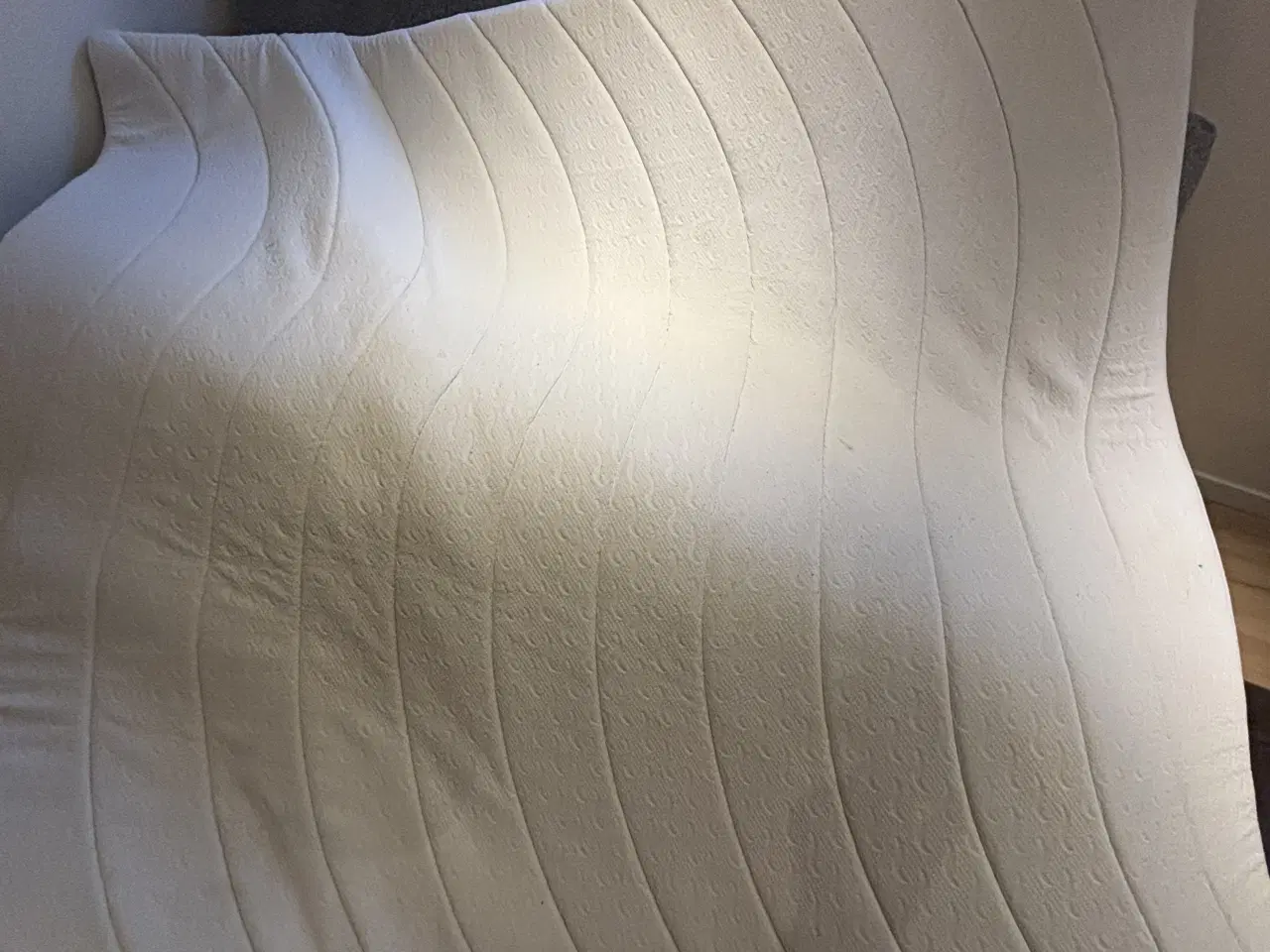 Billede 2 - Topmadras, wellpur. Til dobbeltseng  