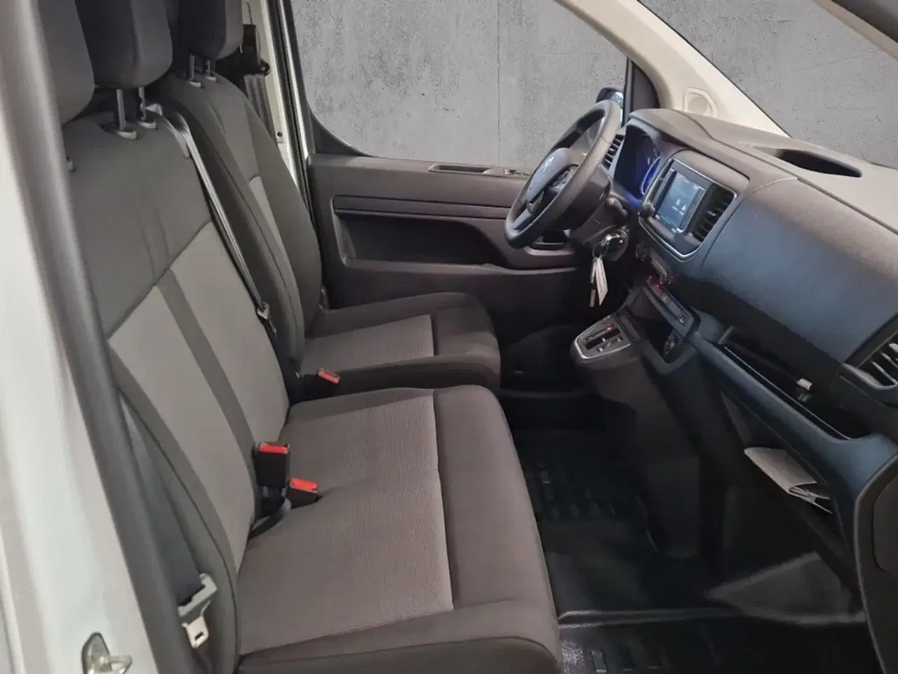 Billede 12 - Citroën ë-Jumpy 50 L2 BaseLine