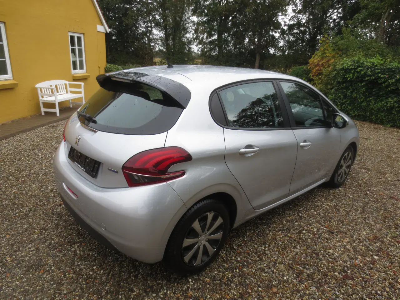 Billede 6 - Peugeot 208 1.6 HDi Blue år 2015. 