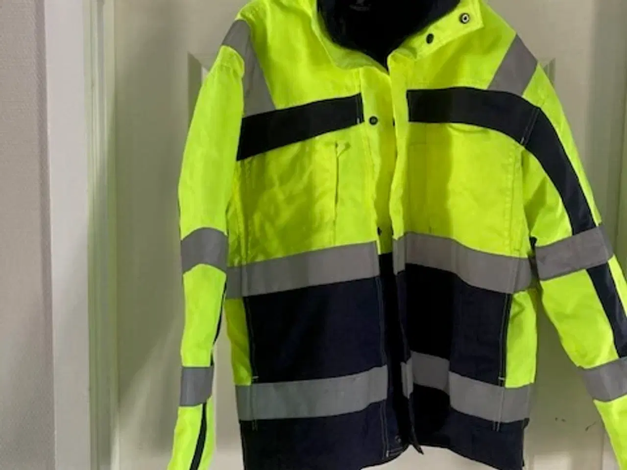 Billede 1 - Mascot jakker i overskud - sælges !!