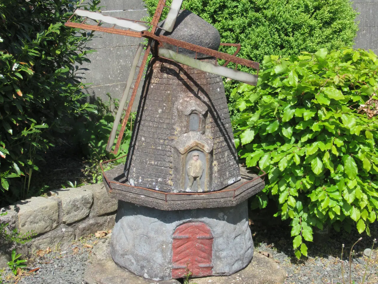 Billede 1 - Beton mølle