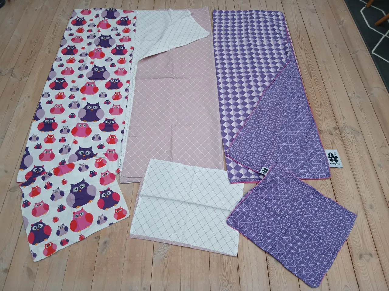 Billede 2 - JUNIOR - og dyner og puder