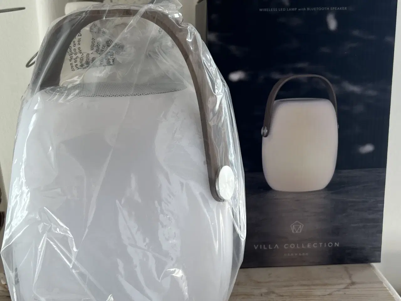 Billede 1 - LED lampe med Bluetooth og højttaler