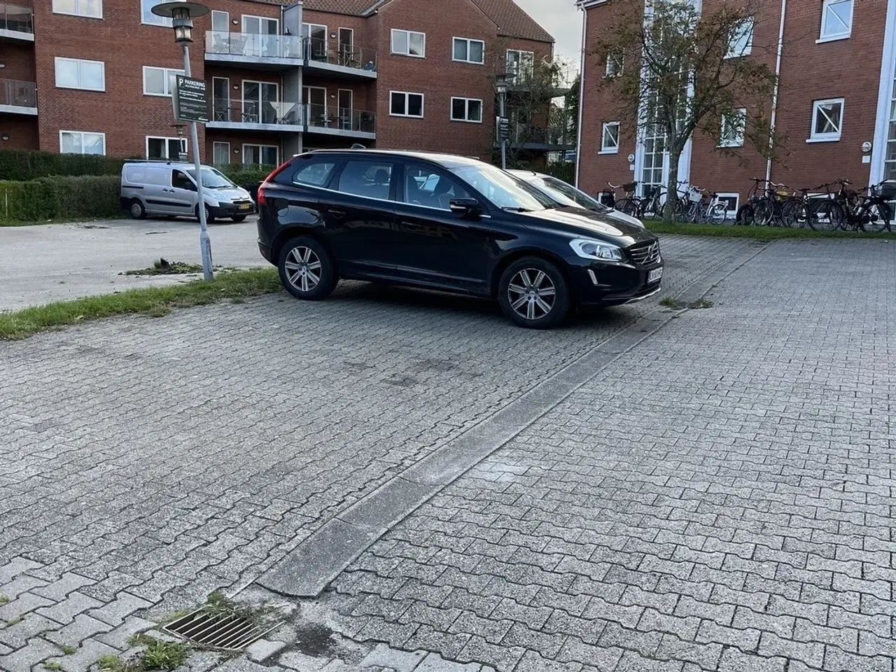 Billede 2 - Parkeringsplads til leje - Nyborgvej 1