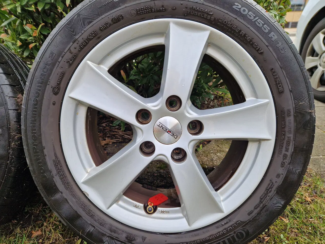 Billede 3 - DEZENT KBA Alufælge 6,5J X 16 til Toyota Auris