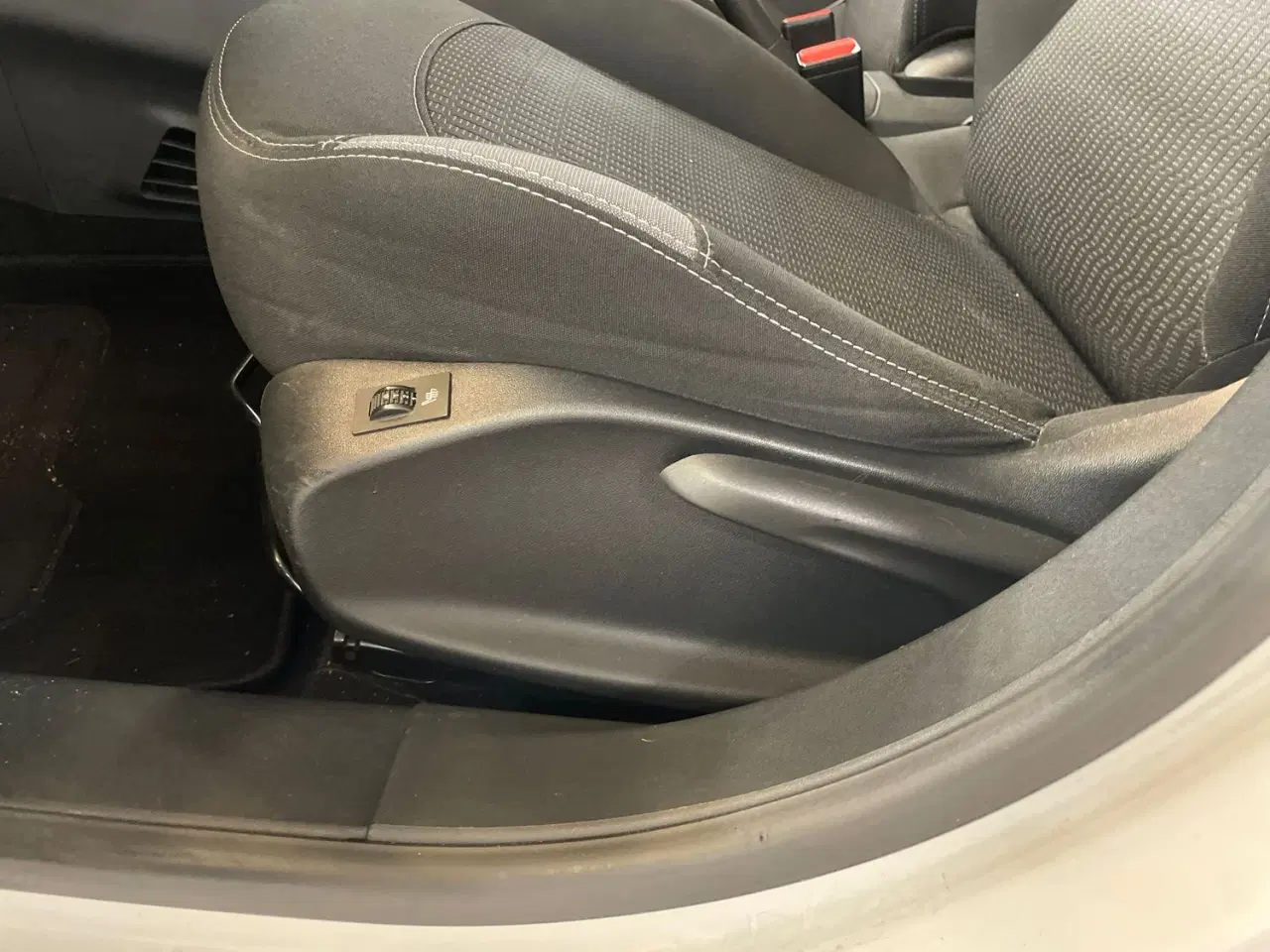 Billede 19 - Peugeot 208 1,0 Active benzin 5 dørs