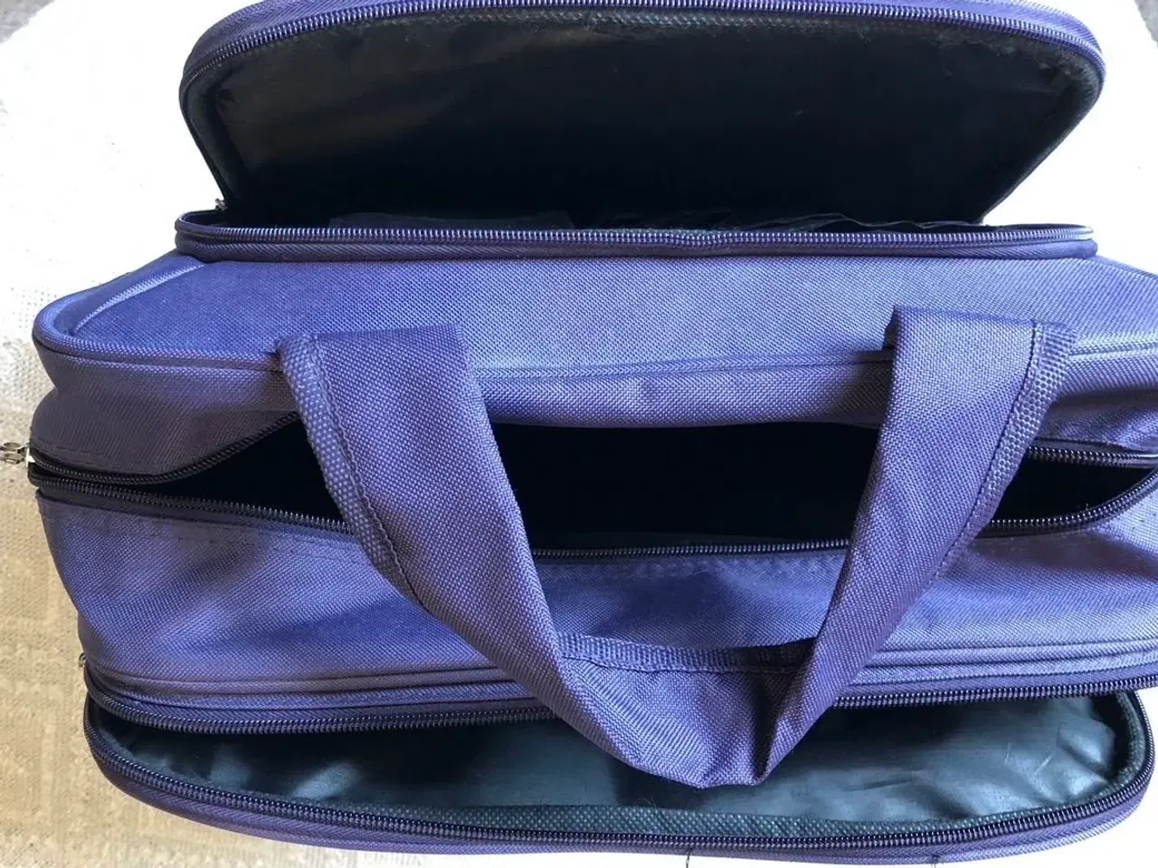 Billede 3 - Rejsetaske - lille lilla