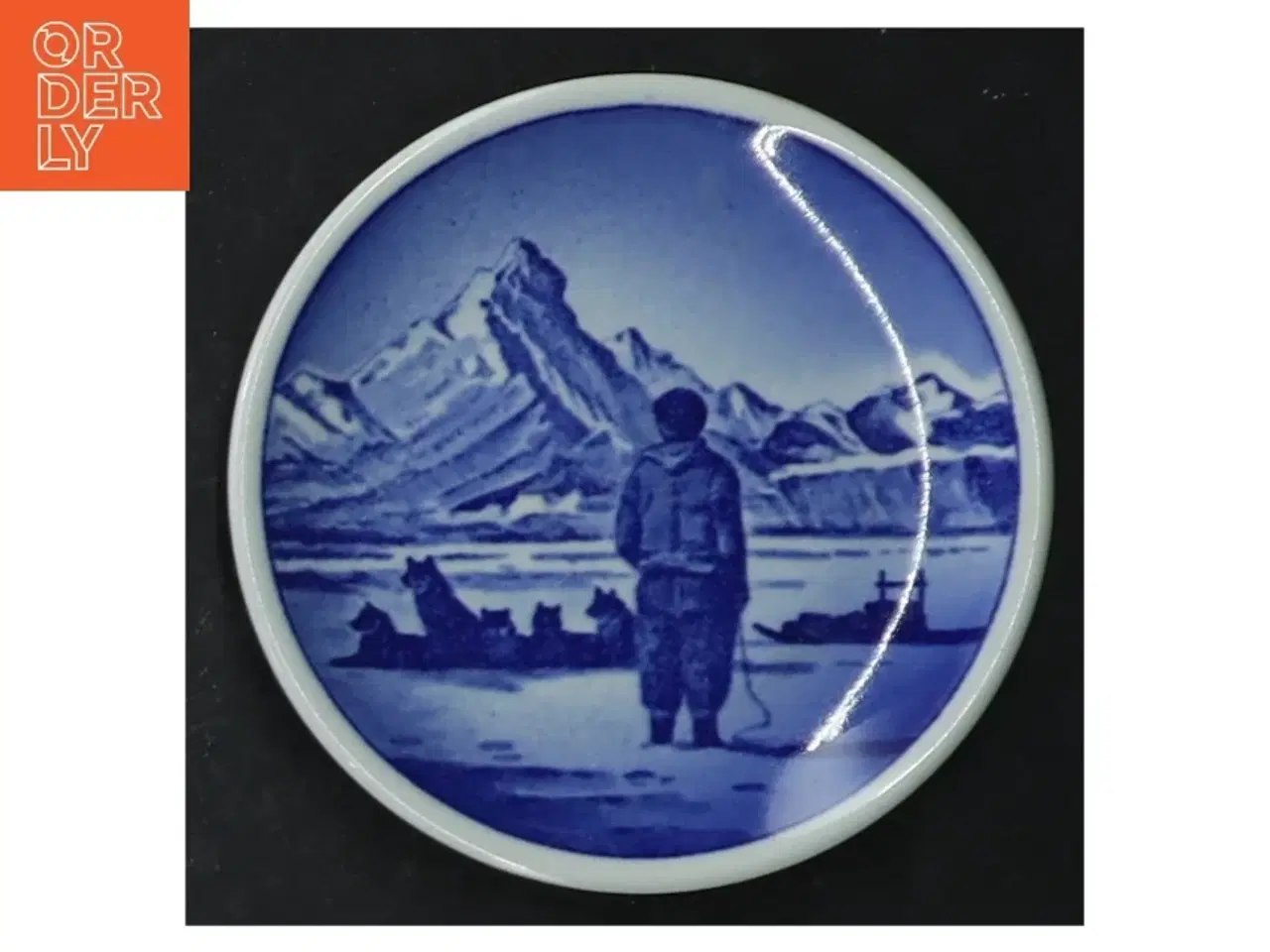 Billede 3 - Blå dekorative vægplatter fra Royal Copenhagen (str. Ø 8 cm. 6 styk)