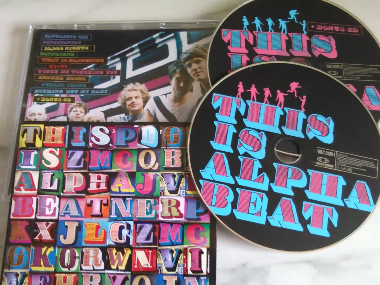 Billede 2 - ALPHABEAT: THIS IS ALPHABEAT (2CD  