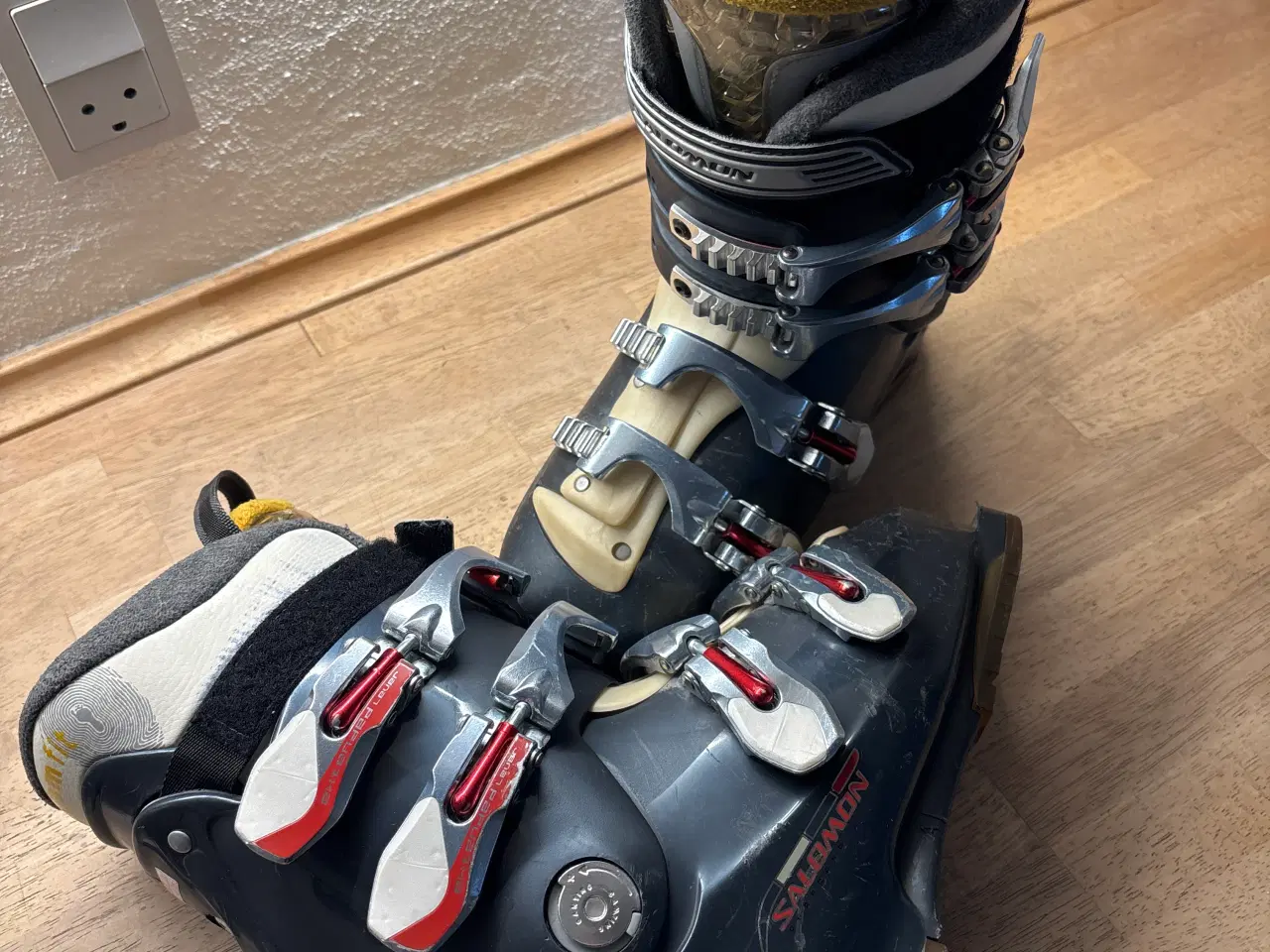 Billede 2 - Salomon skistøvle
