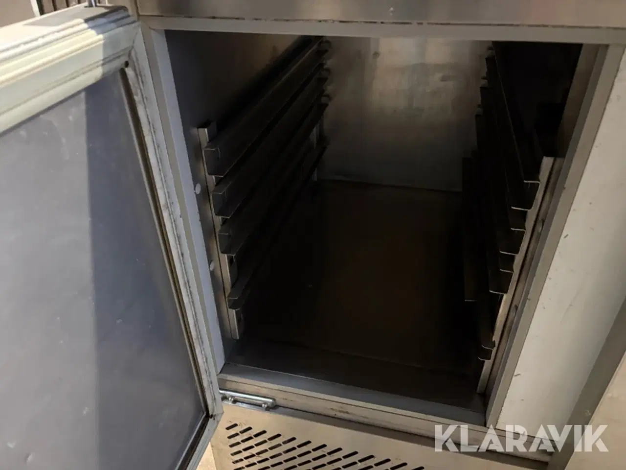 Billede 12 - Køleskab og “salatbar"