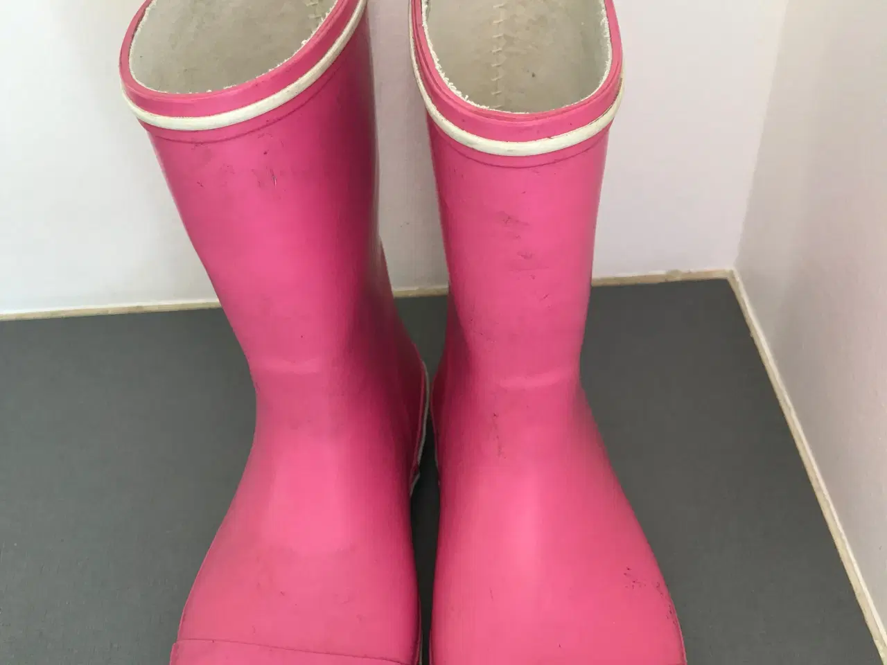 Billede 1 - Pink gummistøvler str. 33