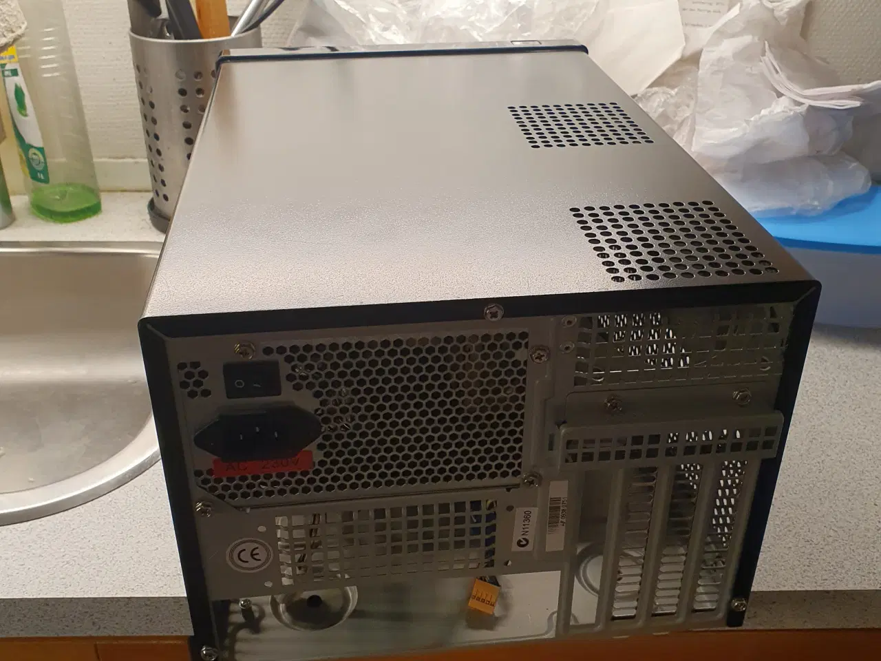 Billede 5 - SILVERSTONE computer kabinet