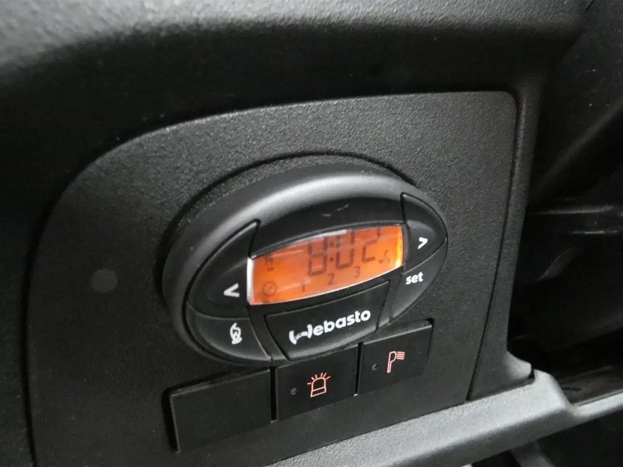 Billede 13 - Iveco Daily 35S18 4100mm 3,0 D 180HK Ladv./Chas. 8g Aut.