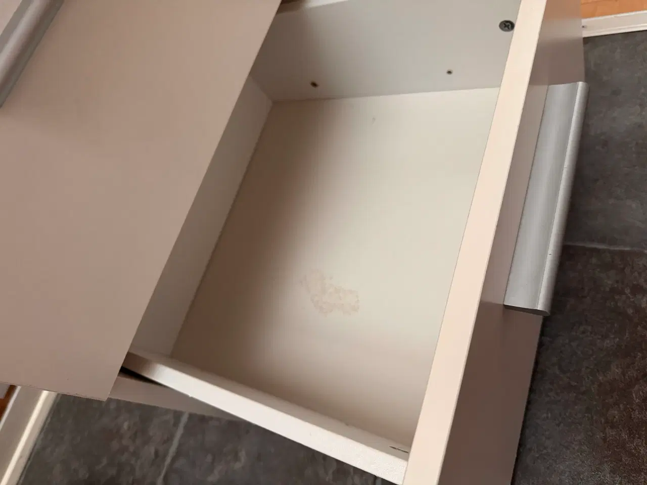 Billede 2 - Sengebord hvis