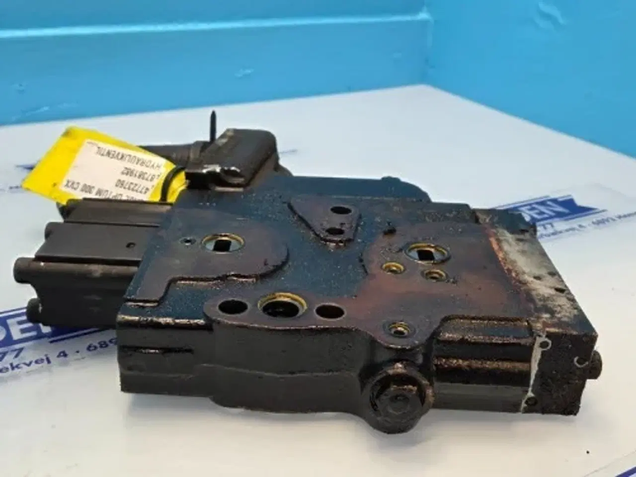 Billede 4 - Case Optum 300 Hydraulikventil 47723760