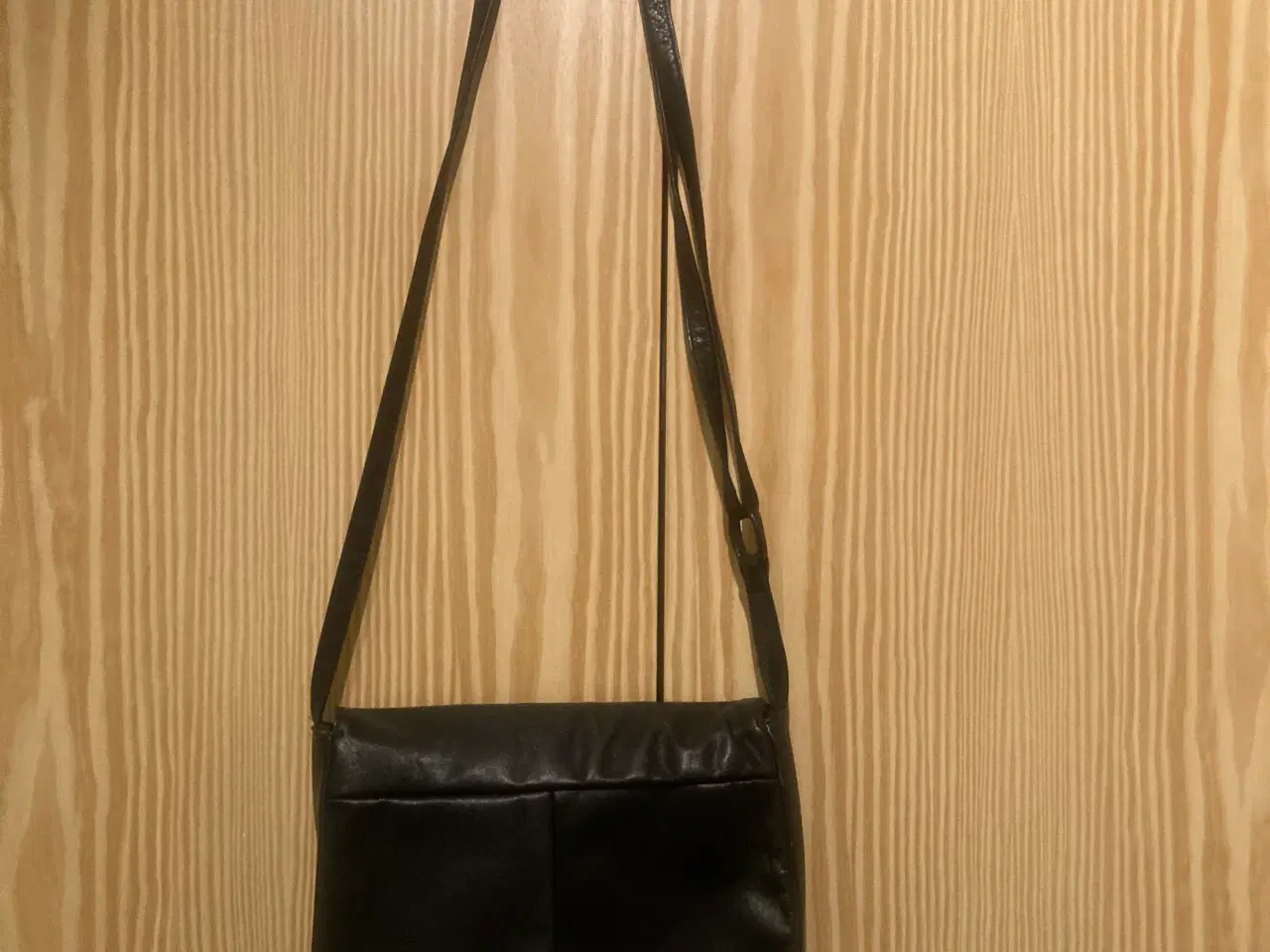 Billede 2 - Eberle sort taske
