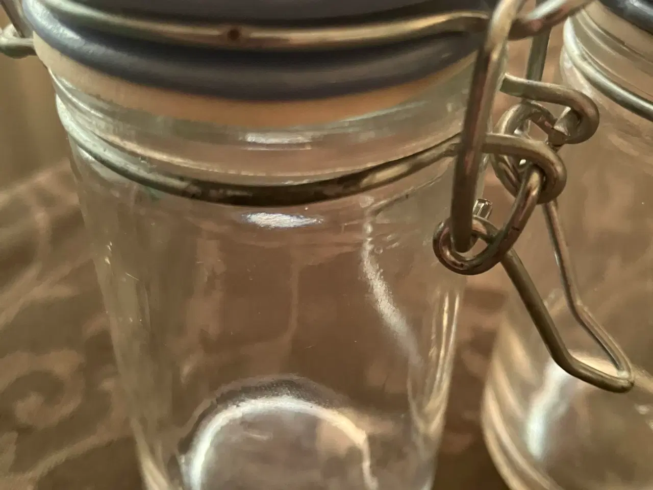 Billede 6 - Små glas med blå låg