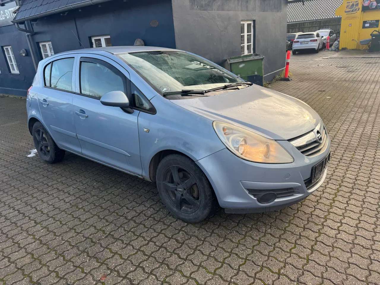 Billede 4 - Opel corsa Automatgear 1.2 Nysynet