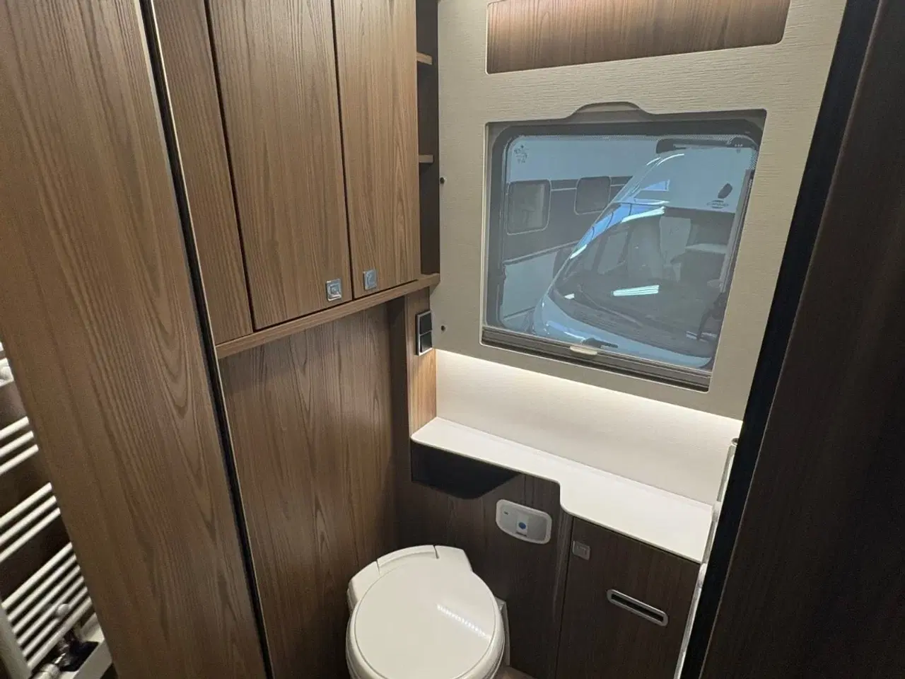 Billede 13 - Hymer B-ML I880 2,0 CDi 170 aut.