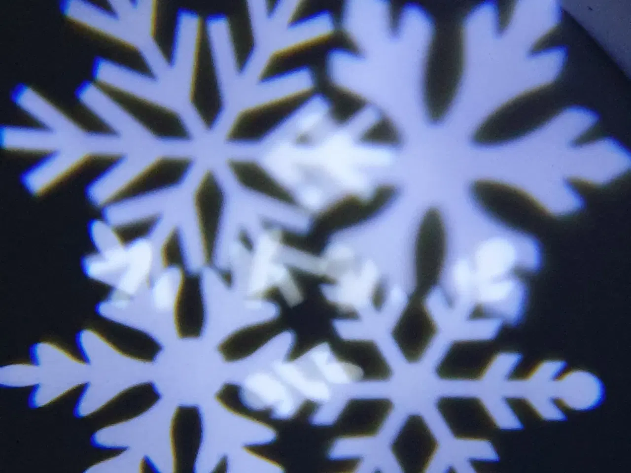 Billede 4 - NY! Udendørs Roterende HVID Snefnug Projektor