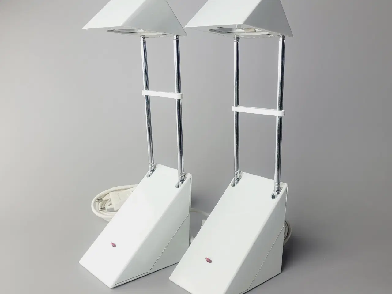 Billede 1 - ⭐️· IKEA B703 Teleskoplamper - Memphis Stil