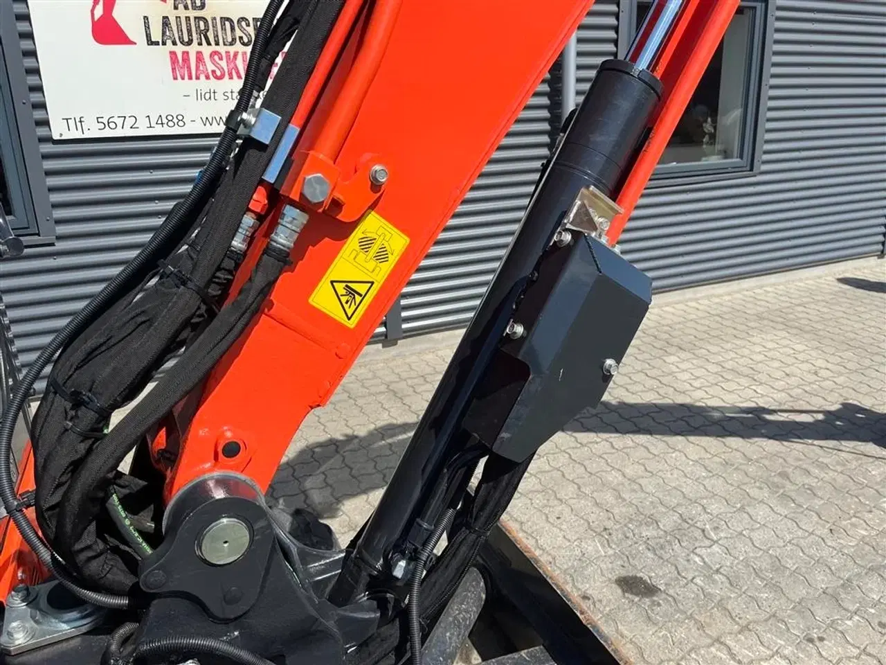 Billede 20 - Kubota Kx042-4 Hydraulisk fæste med kipbar planerskovl Kun kørt 1382T