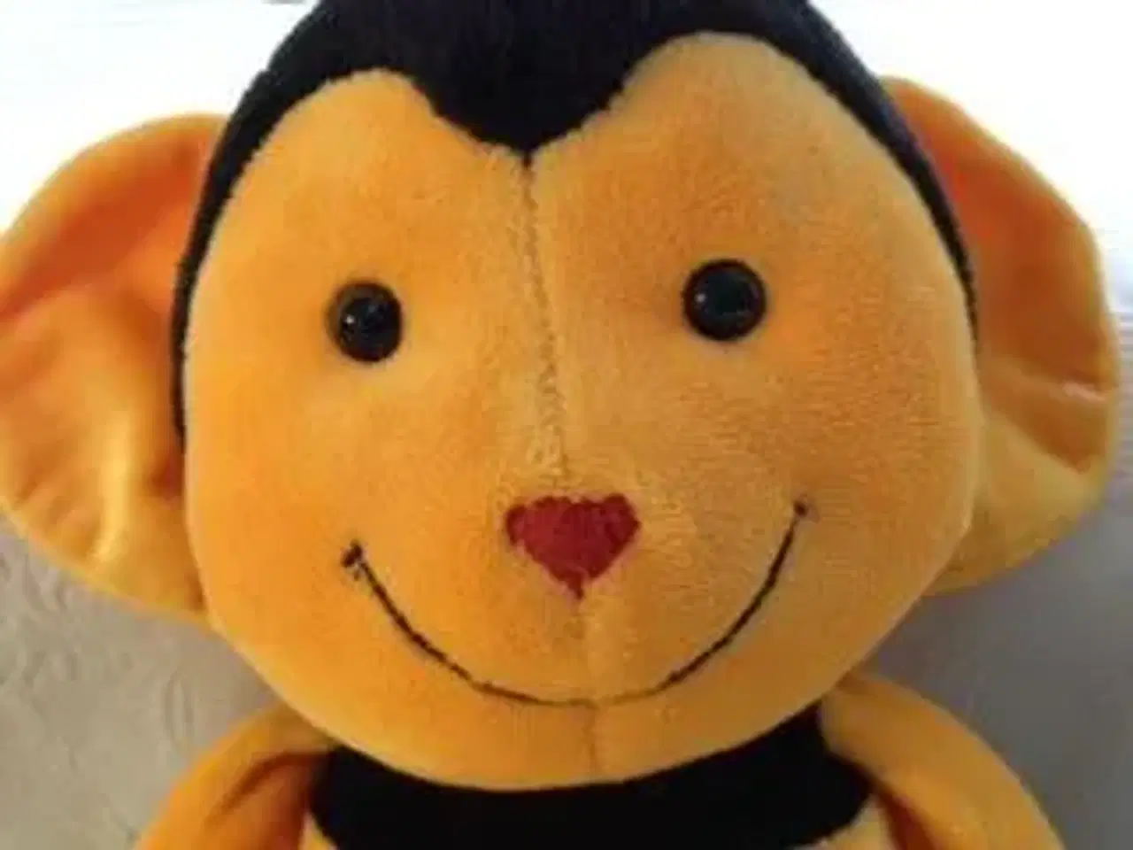 Billede 1 - En bi