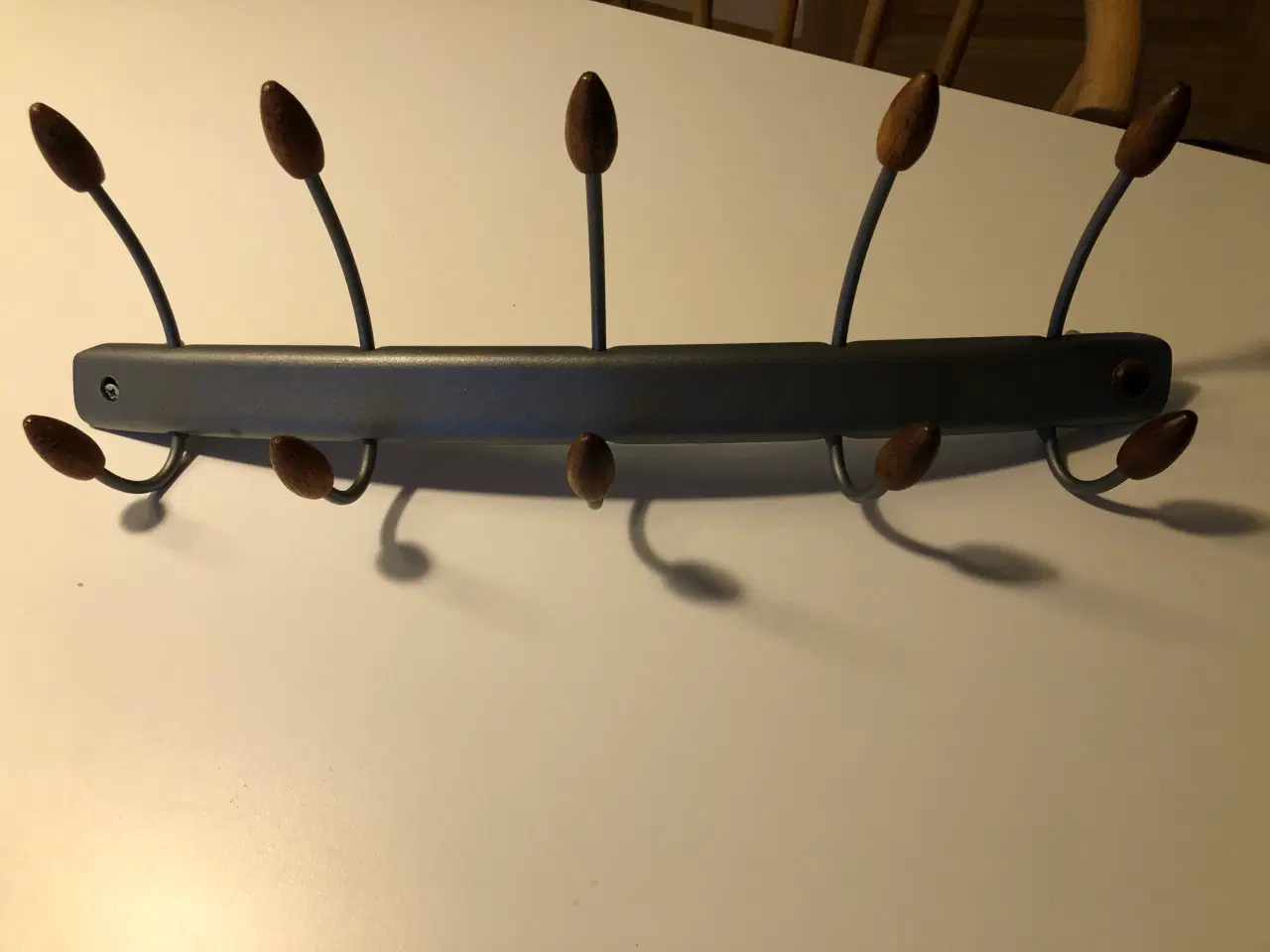 Billede 5 - Knagerække i metal/træ