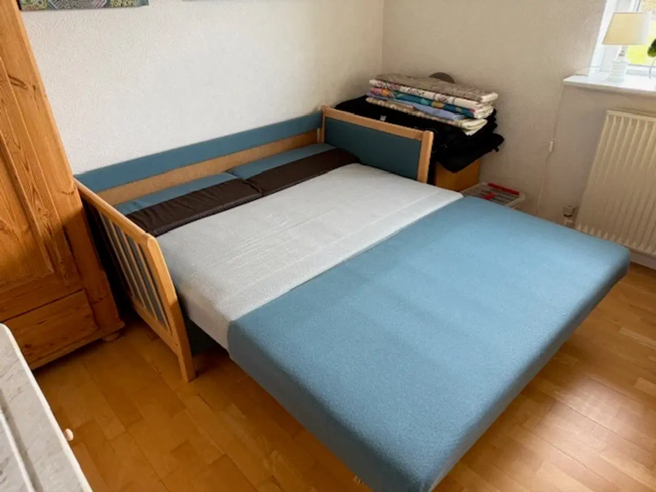 Billede 3 - Velholdt sovesofa uden skader, fejl eller mangler