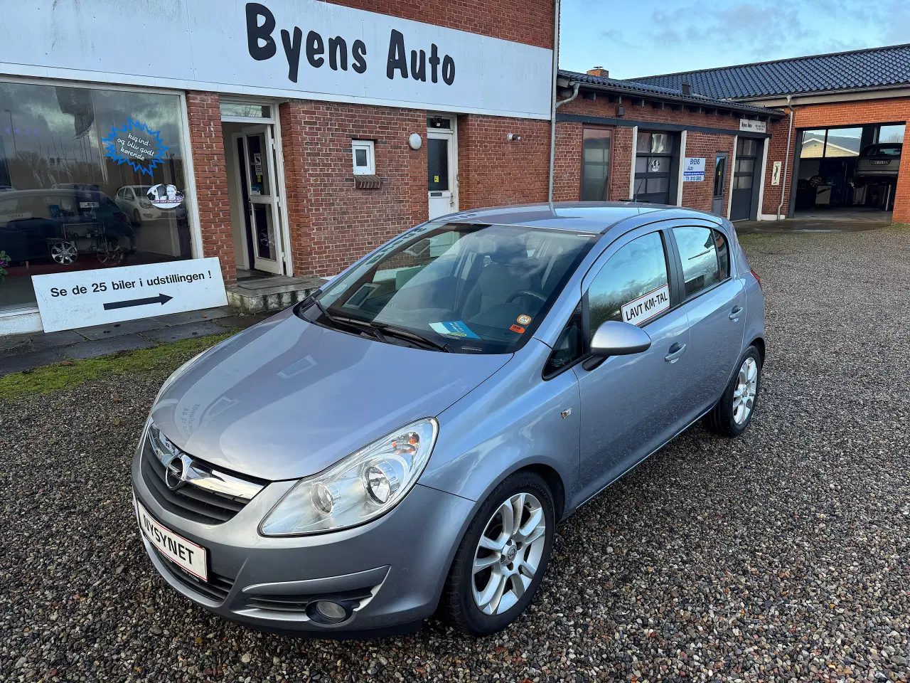 Billede 3 - Opel Corsa Nysyn Lav km Meget Pæn