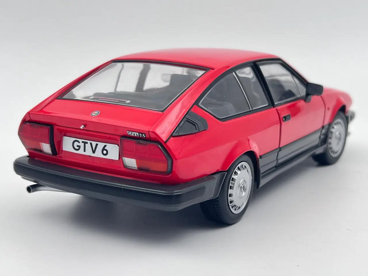 Billede 3 - 1984 Alfa Romeo GTV6 1:18