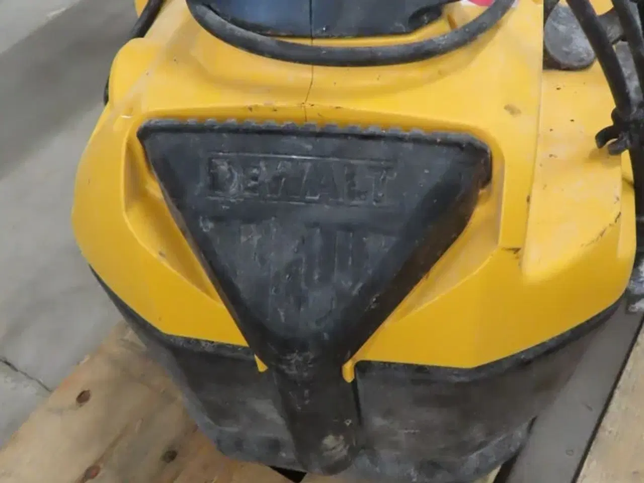 Billede 4 - Akku-støvsuger DEWALT