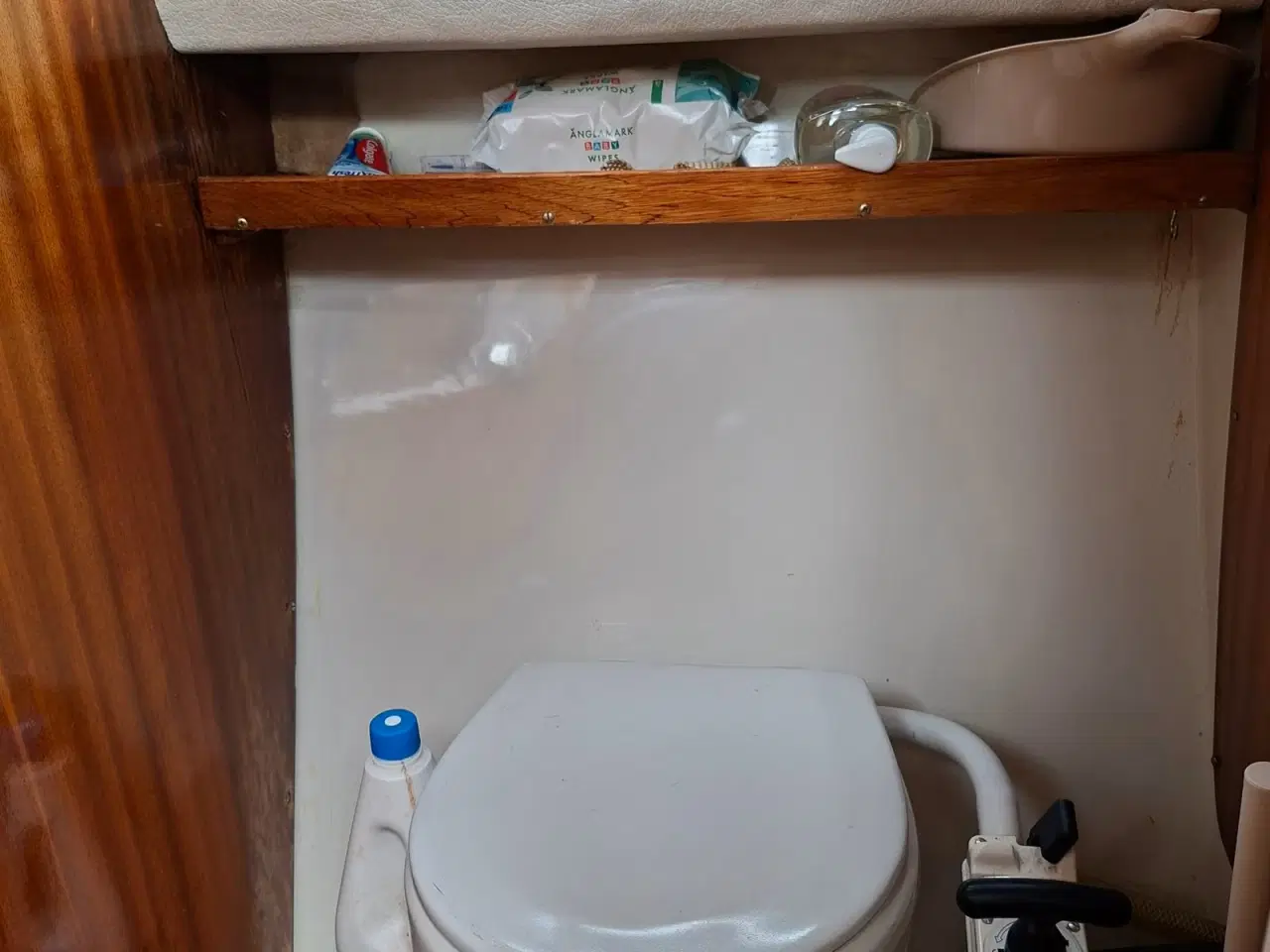 Billede 16 - Flot Saga 27 AC med Perkins diesel motor