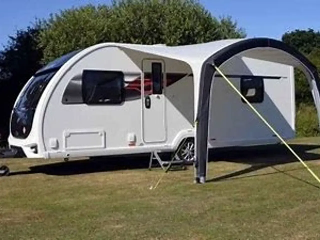 Billede 2 - NEDSAT.Dometic luft solsejl og fortelt