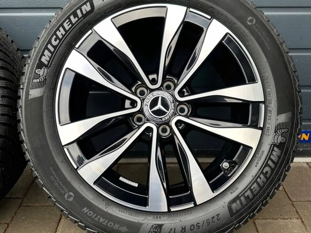 Billede 2 - VINTERHJUL MERCEDES C KLASSE W206 A206 C206 17"