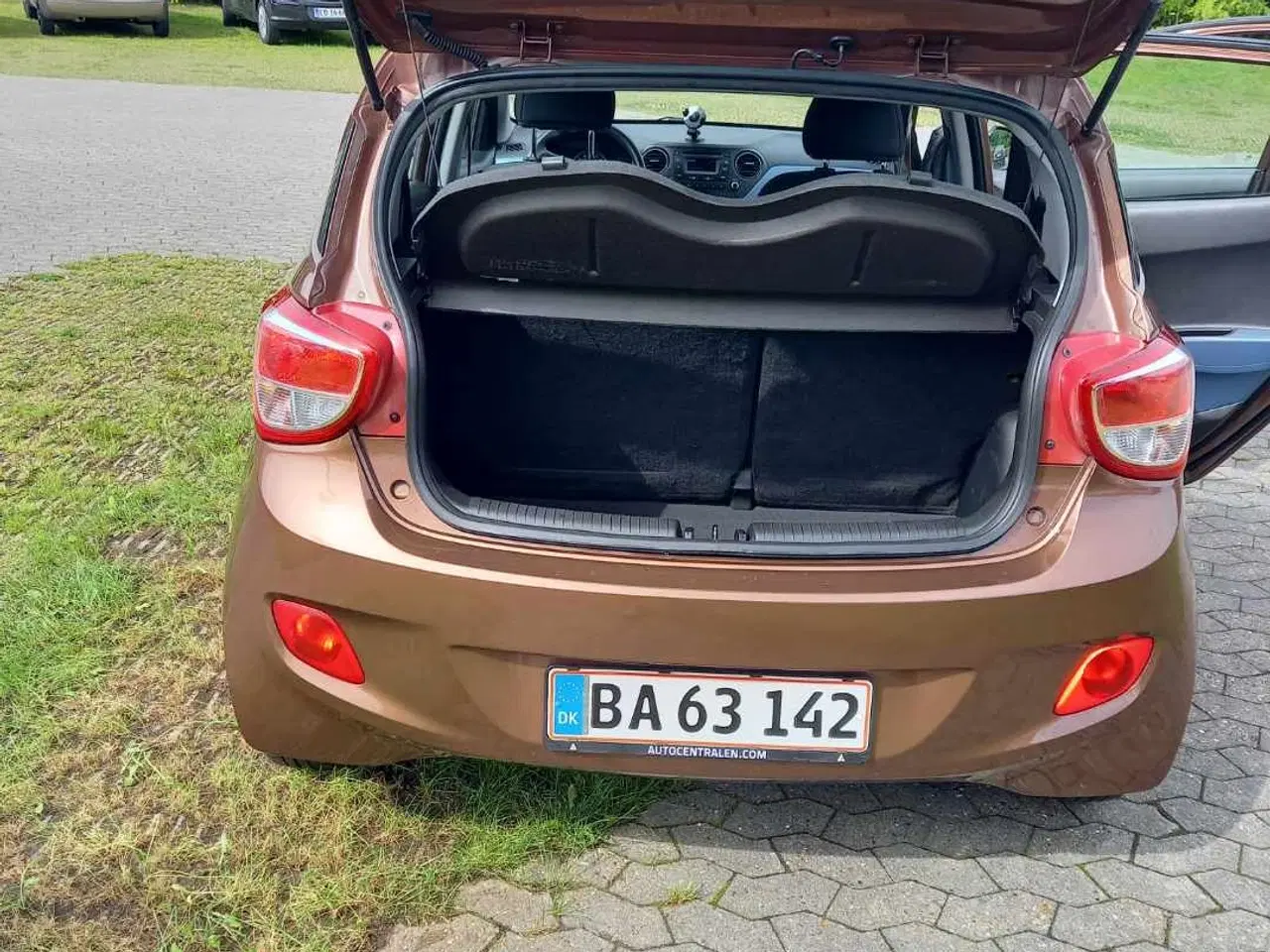 Billede 4 - Hyundai i10 - Årgang 2016