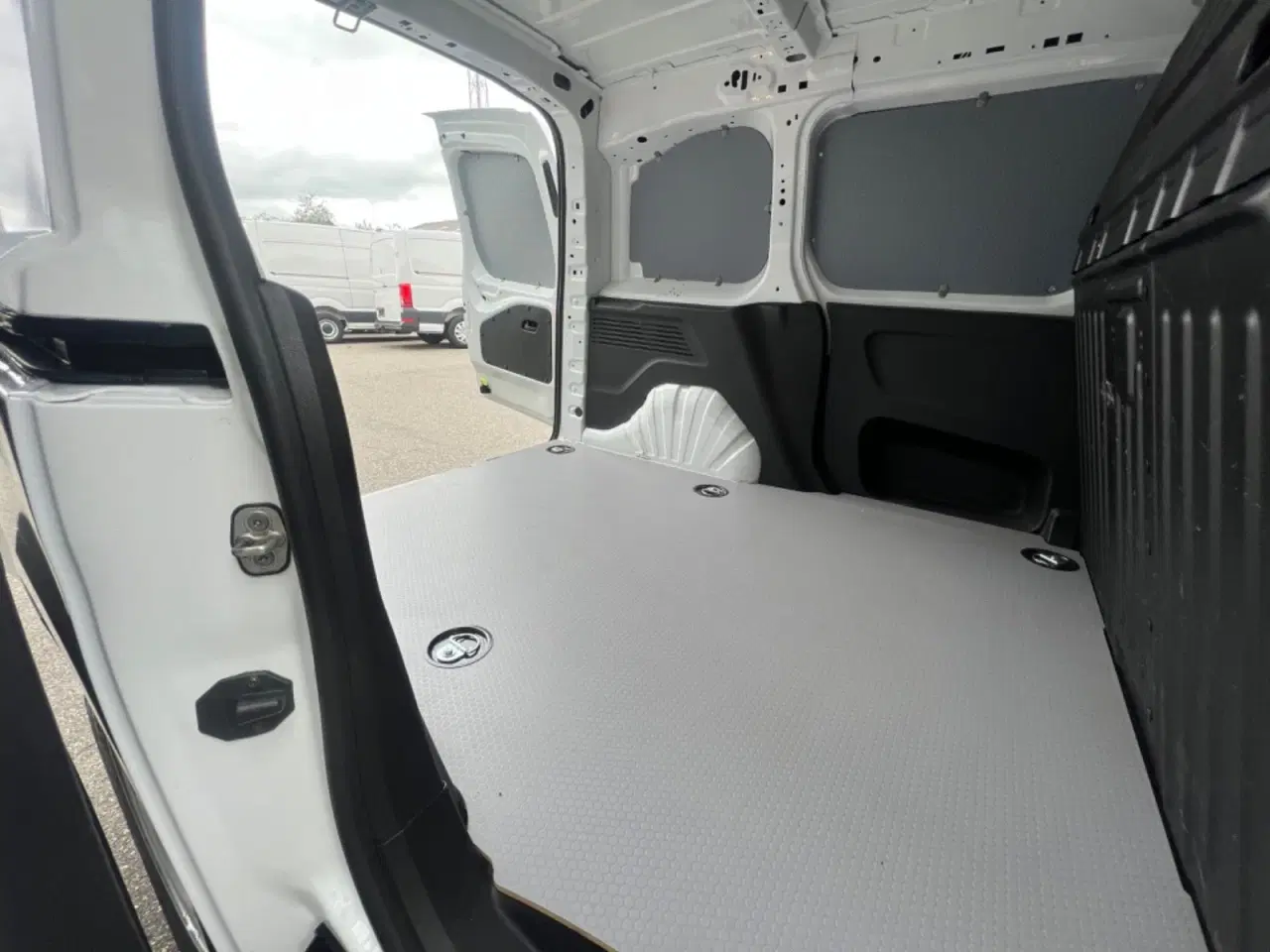 Billede 10 - Opel Combo 1,5 D 102 Innovation L1V1
